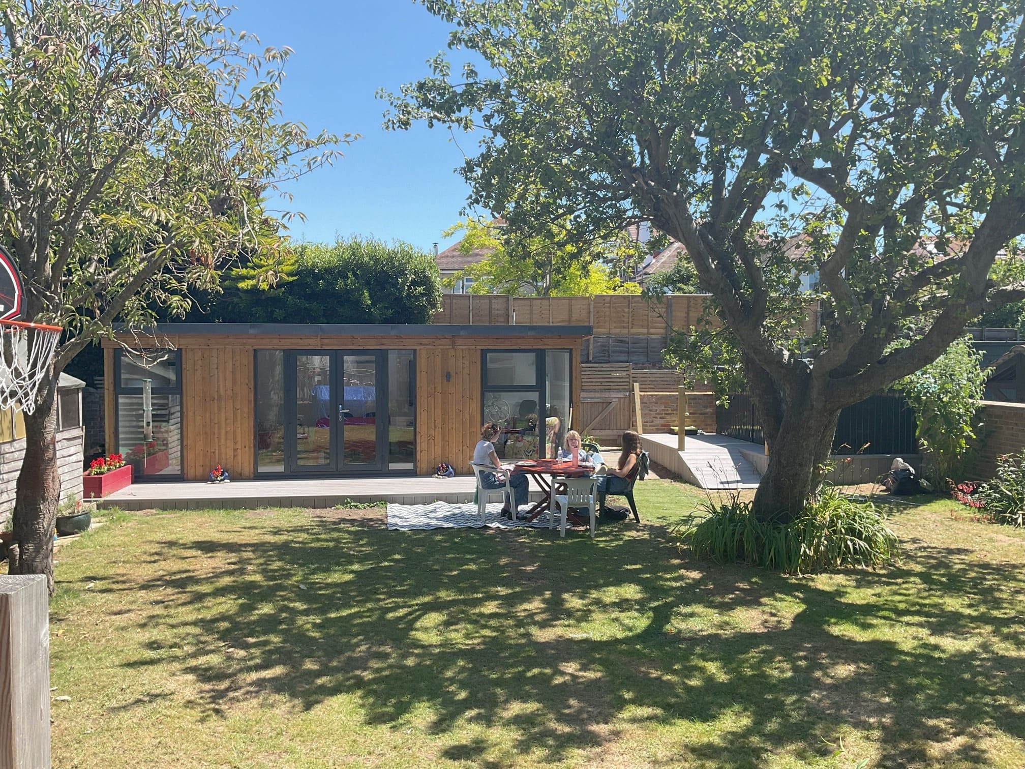 The learning centre situated in the garden at Red Balloon Worthing.